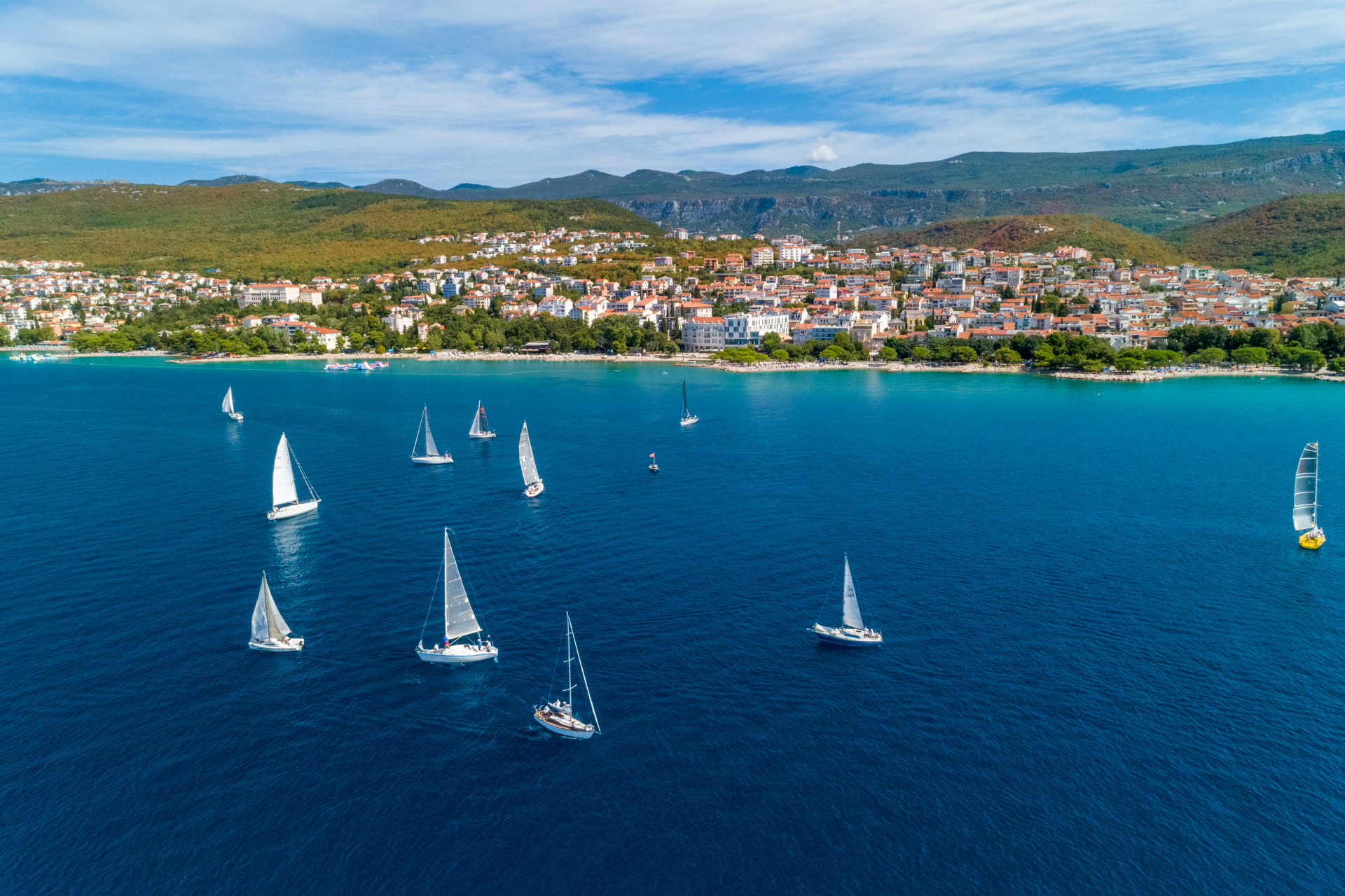 Genießen Sie Meeresfrüchte-Delikatessen by Jadran auf der 58. Fischerwoche in Crikvenica